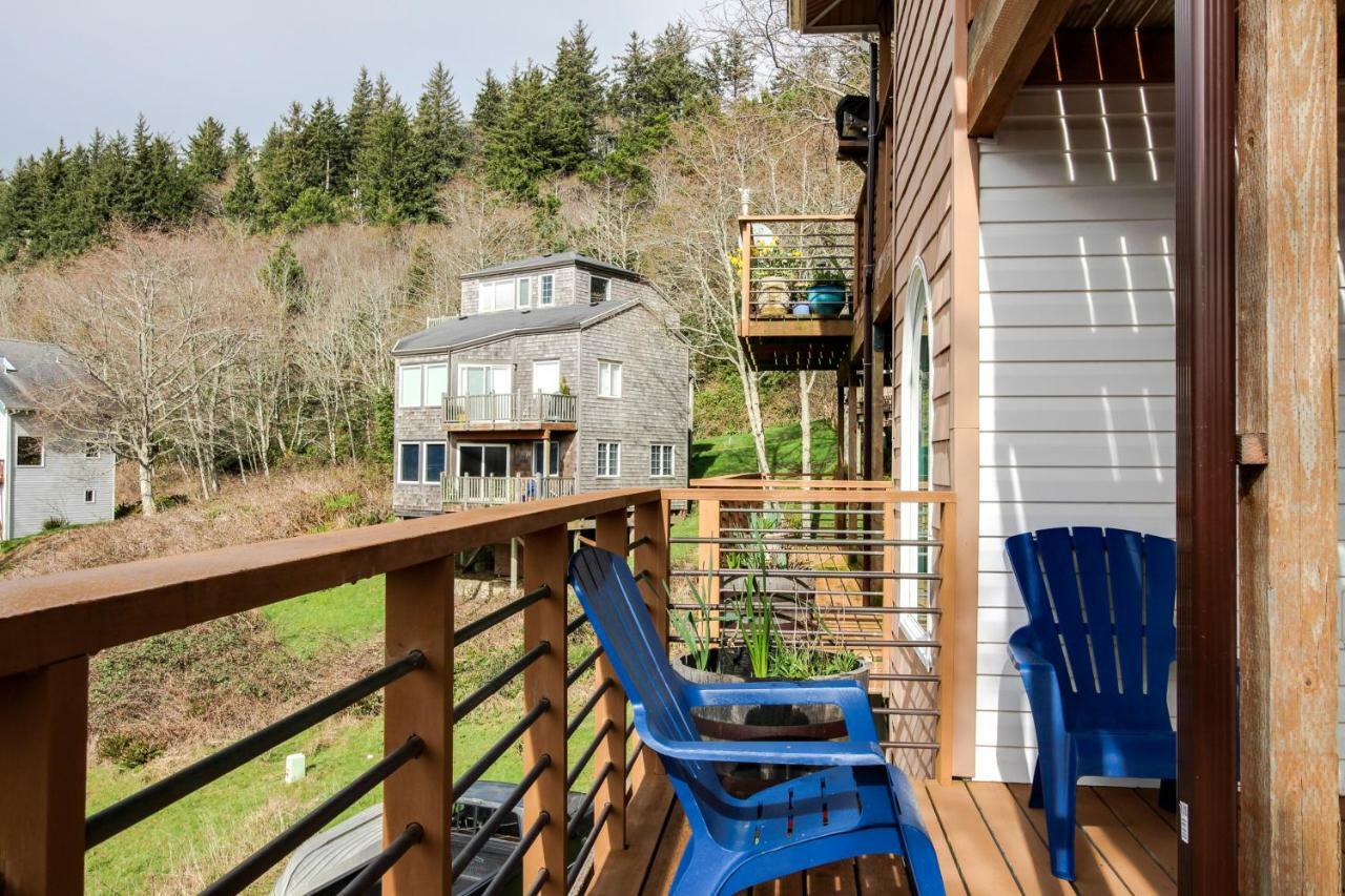 Ferienwohnung Sitka Sky Oceanside Exterior foto